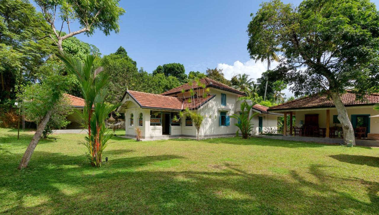 Stuthi Villa Ахангама Екстериор снимка